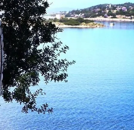 Erythros Butik * Çeşme